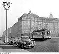 Bundesarchiv Bild 183-61988-0001, Dresden, Altmarkt, Ernst-Thälmann-Straße, Straßenbahn.jpg